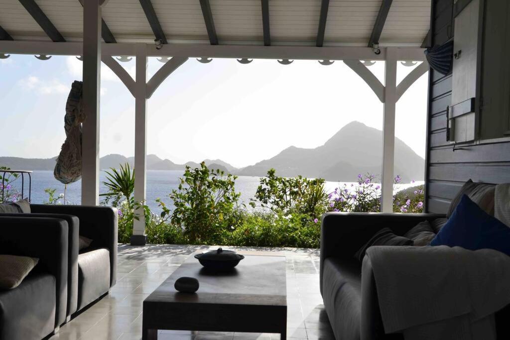 La Maison Bleue - Les Hauts De La Baie Terre-de-Bas ภายนอก รูปภาพ